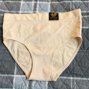 Wacoal Beige Full Brief Underwear NET Sz M 6